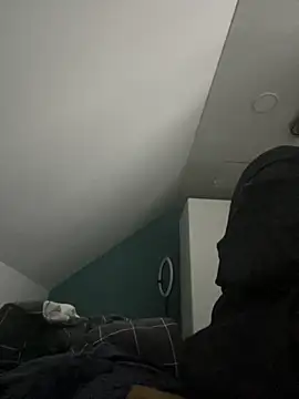 Snapshot of Liza_Will chatting on October 2025 09:13:01 PM Liza Will online show from October 2025 09:13:01 PM