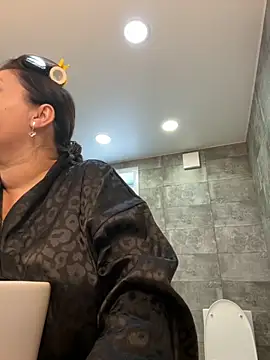 Snapshot of Liza_Will chatting on October 2025 06:58:01 AM Liza Will online show from October 2025 06:58:01 AM