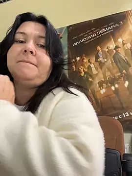 Snapshot of Liza_Will chatting on November 2025 08:14:02 AM Liza Will online show from November 2025 08:14:02 AM