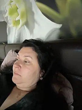 Snapshot of Liza_Will chatting on December 2025 06:22:02 AM Liza Will online show from December 2025 06:22:02 AM