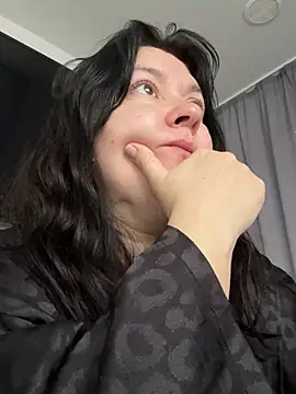 Snapshot of Liza_Will chatting on February 2026 07:05:01 AM Liza Will online show from February 2026 07:05:01 AM