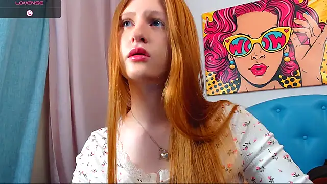 Snapshot of LuxXAngel chatting on October 2025 12:00:01 AM LuxXAngel online show from October 2025 12:00:01 AM