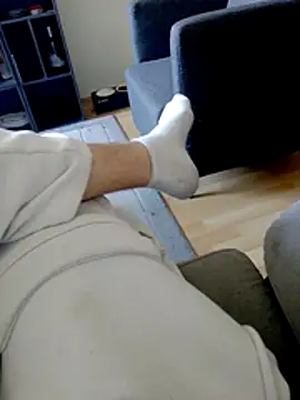 Snapshot of Holly-97 chatting on April 2026 04:26:02 PM Holly-97 online show from April 2026 04:26:02 PM