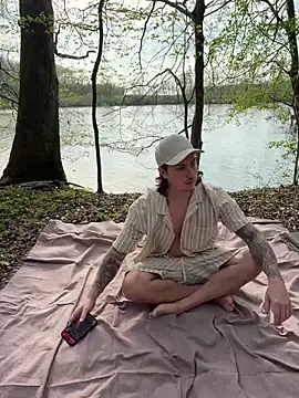 Airelle online show from March 2026 03:26:01 PM