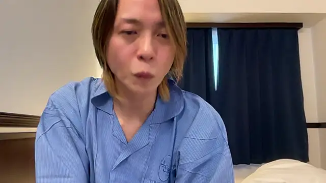 Snapshot of p-nyan4 chatting on December 2025 07:05:01 AM p-nyan4 online show from December 2025 07:05:01 AM