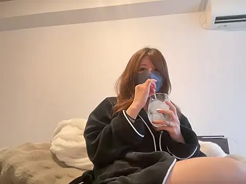 Snapshot of p-nyan4 chatting on January 2026 06:26:01 AM p-nyan4 online show from January 2026 06:26:01 AM