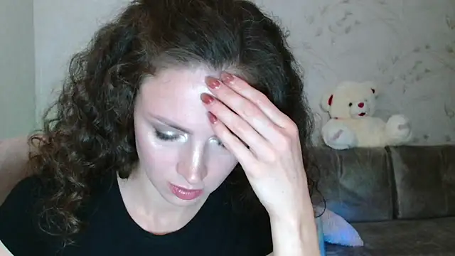 Amber Carrol online show from March 2026 05:28:01 PM