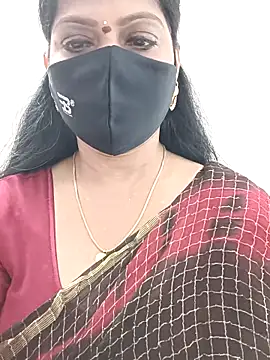 Snapshot of shivani27 chatting on October 2025 04:13:02 PM shivani27 online show from October 2025 04:13:02 PM