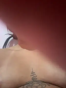 Snapshot of ninfetinha20 chatting on February 2026 05:01:02 AM ninfetinha20 online show from February 2026 05:01:02 AM