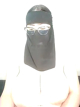 Snapshot of Arabic-loka chatting on October 2025 12:41:02 PM Arabic-loka online show from October 2025 12:41:02 PM