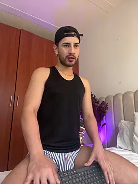 Dark beauty2 online show from October 2025 10:09:02 PM