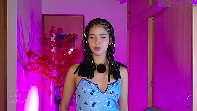 lilijwatson online show from May 2026 02:18:02 AM