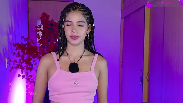 lilijwatson online show from May 2026 02:17:02 AM