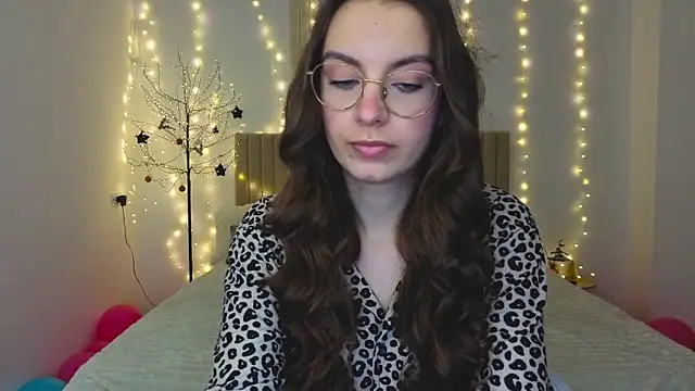 Real cutie1 online show from January 2026 02:08:01 PM