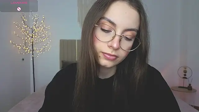 Real cutie1 online show from May 2026 12:54:02 PM