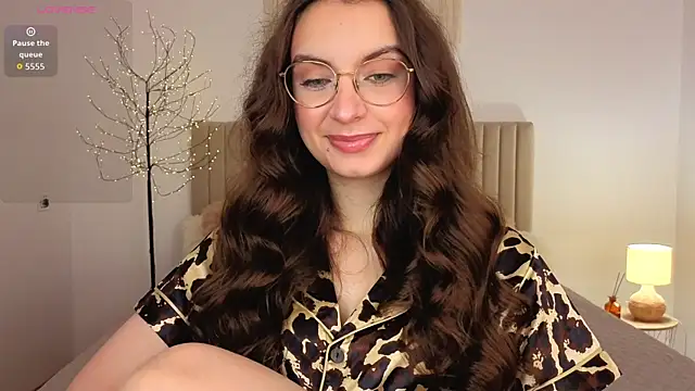 Real cutie1 online show from July 2026 12:46:02 PM