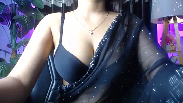 kiara 1122 online show from May 2026 09:21:02 PM