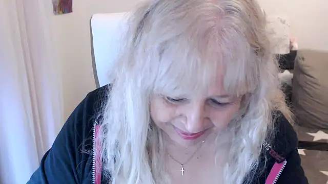 SusiLifeXXX online show from October 2025 07:44:02 PM