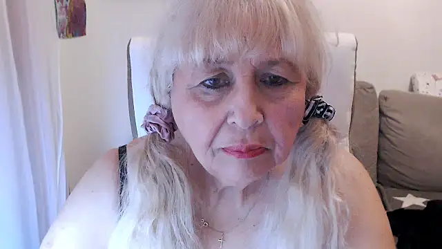 SusiLifeXXX online show from October 2025 08:25:01 PM