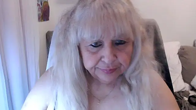 SusiLifeXXX online show from November 2025 08:31:01 PM