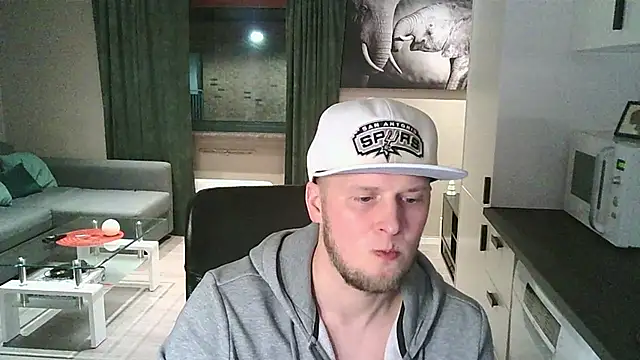 Dartanjanas13 online show from February 2026 07:39:02 PM