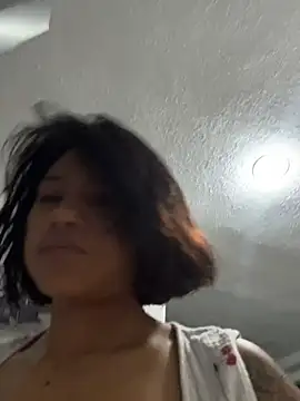 Nia Desire online show from May 2026 06:42:02 AM