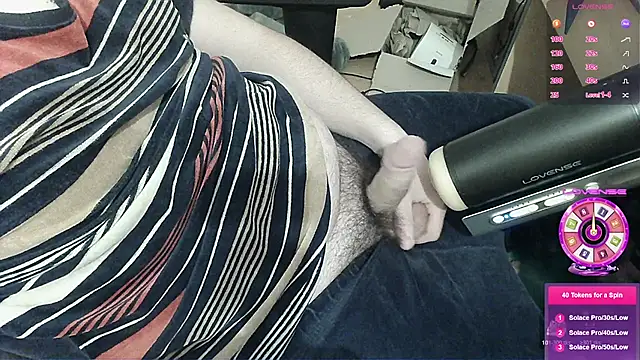 Snapshot of crocbite chatting on March 2026 05:17:01 PM crocbite online show from March 2026 05:17:01 PM