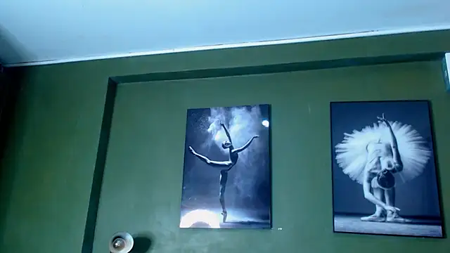 Evaa 18 online show from October 2025 05:30:01 PM