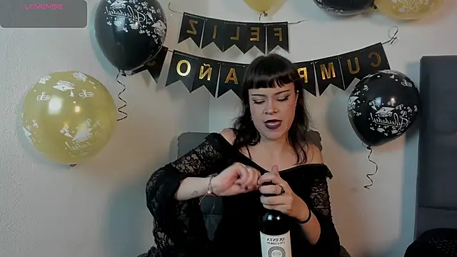 Snapshot of Seijacu chatting on December 2025 06:14:01 PM Seijacu online show from December 2025 06:14:01 PM