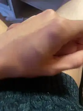 darksagax1 online show from December 2025 12:03:02 PM