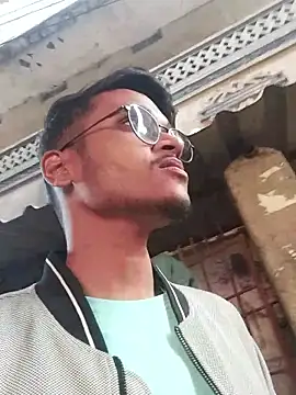 Snapshot of Ishq_ka_raja chatting on January 2026 05:11:02 AM Ishq ka raja online show from January 2026 05:11:02 AM