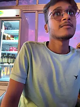 Snapshot of Ishq_ka_raja chatting on April 2026 08:03:01 AM Ishq ka raja online show from April 2026 08:03:01 AM