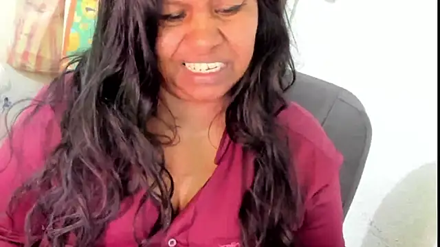 ebonylouissexyhot online show from September 2025 10:22:02 PM