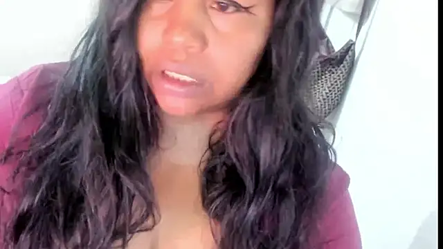 ebonylouissexyhot online show from October 2025 10:29:02 PM