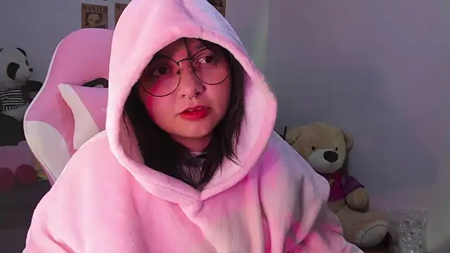 Snapshot of Lolii_Zoe chatting on November 2025 02:21:01 AM Lolii Zoe online show from November 2025 02:21:01 AM