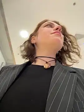 Snapshot of lucy-joy chatting on October 2025 09:23:01 AM lucy-joy online show from October 2025 09:23:01 AM