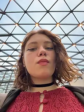 Snapshot of lucy-joy chatting on November 2025 09:12:02 AM lucy-joy online show from November 2025 09:12:02 AM