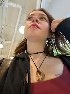 Snapshot of lucy-joy chatting on November 2025 07:12:01 AM lucy-joy online show from November 2025 07:12:01 AM