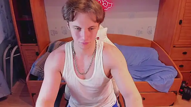 Dexter Bennett online show from June 2026 06:52:01 PM