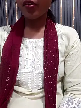 Snapshot of AnkitaDevi chatting on October 2025 04:13:02 AM AnkitaDevi online show from October 2025 04:13:02 AM