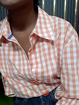 Snapshot of AnkitaDevi chatting on November 2025 03:16:02 AM AnkitaDevi online show from November 2025 03:16:02 AM