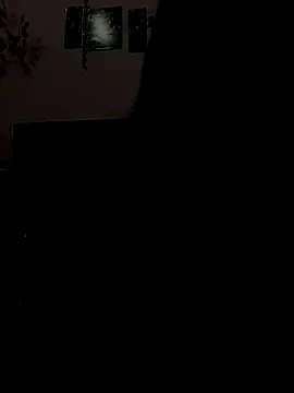 Yourhotsweetgirl online show from December 2025 03:45:02 AM