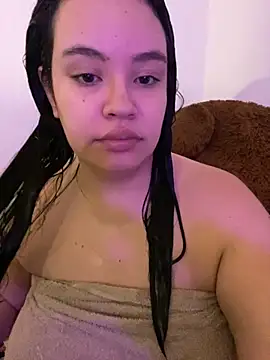 Emily Taylor2 online show from November 2025 02:56:01 AM