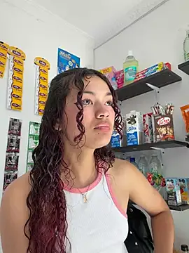 Camilla Miller01 online show from May 2026 07:21:01 PM