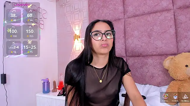 AmyStar1 online show from May 2026 09:35:02 PM