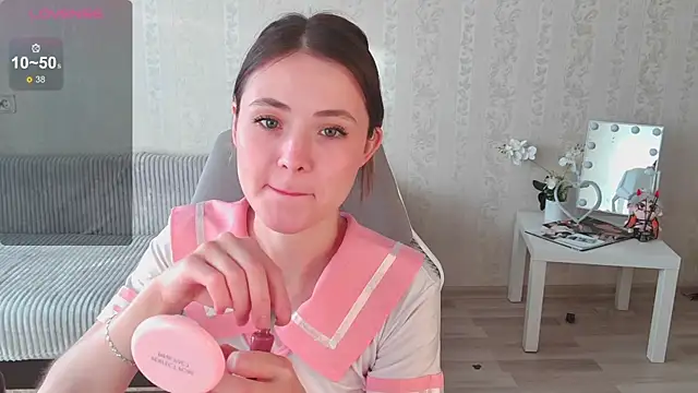 ArleneThomas online show from September 2025 01:22:01 PM