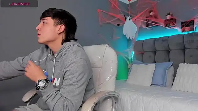 Ares di martin online show from October 2025 04:16:01 AM