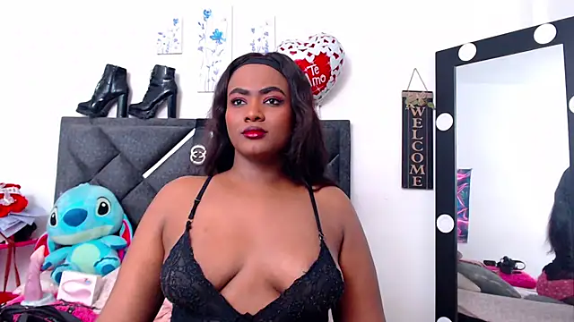 NatashaBella online show from October 2025 05:32:02 AM