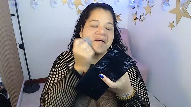 Snapshot of May_fk chatting on October 2025 01:28:01 AM May fk online show from October 2025 01:28:01 AM