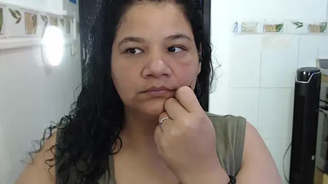 Snapshot of May_fk chatting on November 2025 05:17:02 AM May fk online show from November 2025 05:17:02 AM